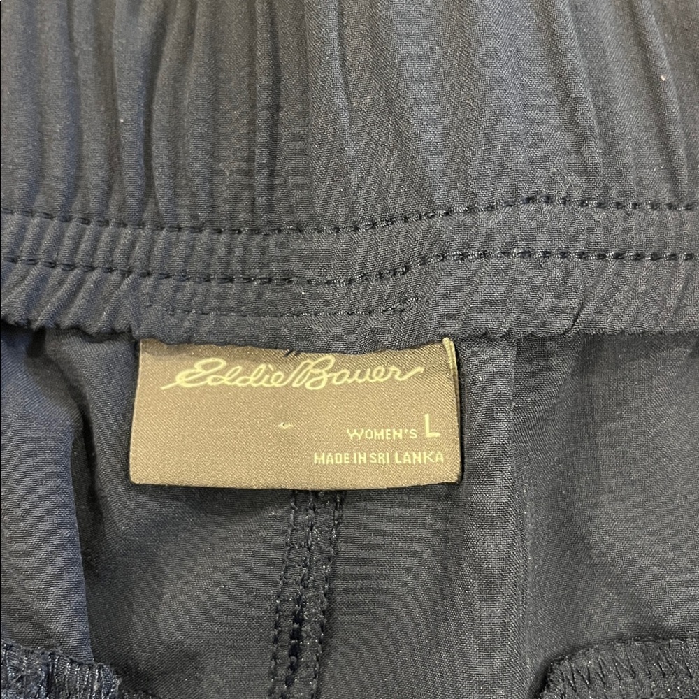 Eddie Bauer Women’s Athleisure Pants - Picture 2 of 4